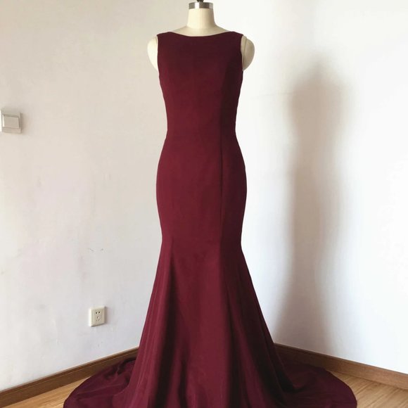 Dresses & Skirts - Mermaid Backless Burgundy Chiffon Long Prom Dress